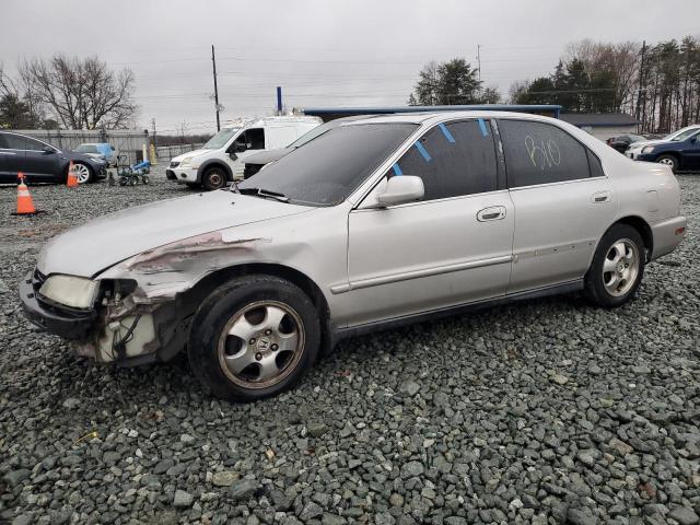 1HGCD560XVA133650 - 1997 HONDA ACCORD SE SILVER photo 1