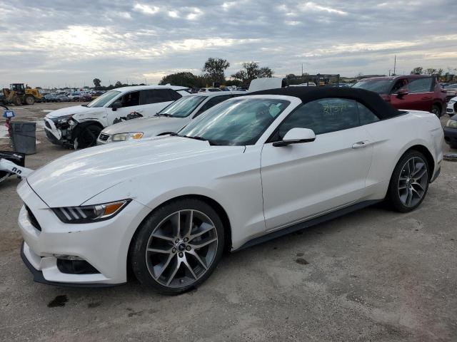 1FATP8UH9H5240479 - 2017 FORD MUSTANG WHITE photo 1