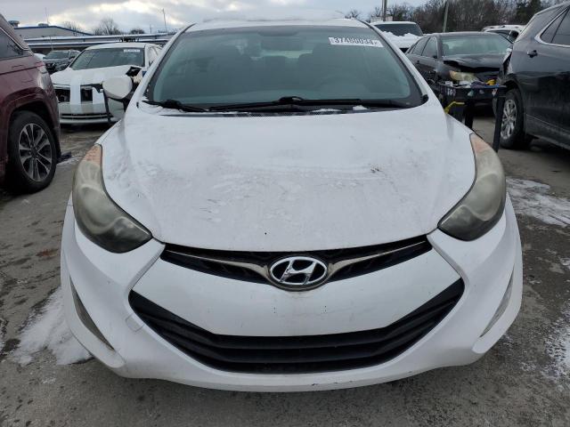 KMHDH6AE6DU023316 - 2013 HYUNDAI ELANTRA CO GS WHITE photo 5