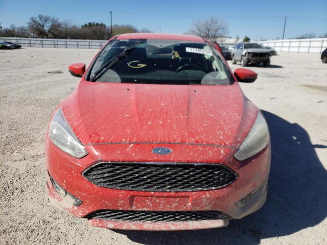 1FADP3F24GL371152 - 2016 FORD FOCUS SE RED photo 5