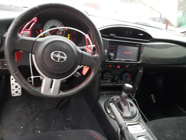 JF1ZNAA10D2705564 - 2013 TOYOTA SCION FR-S RED photo 8