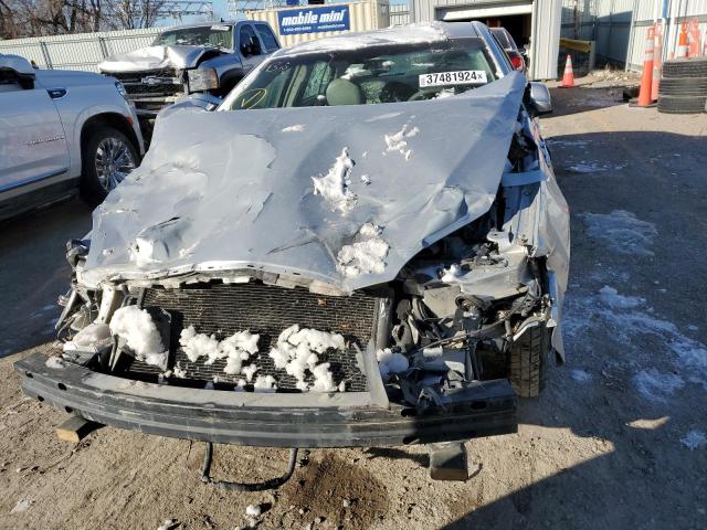 1G4HD57M09U135087 - 2009 BUICK LUCERNE CXL SILVER photo 5