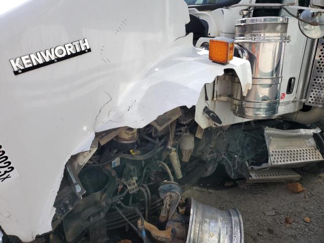 1NKDLP0X4CJ327609 - 2012 KENWORTH CONSTRUCTI T800 WHITE photo 9