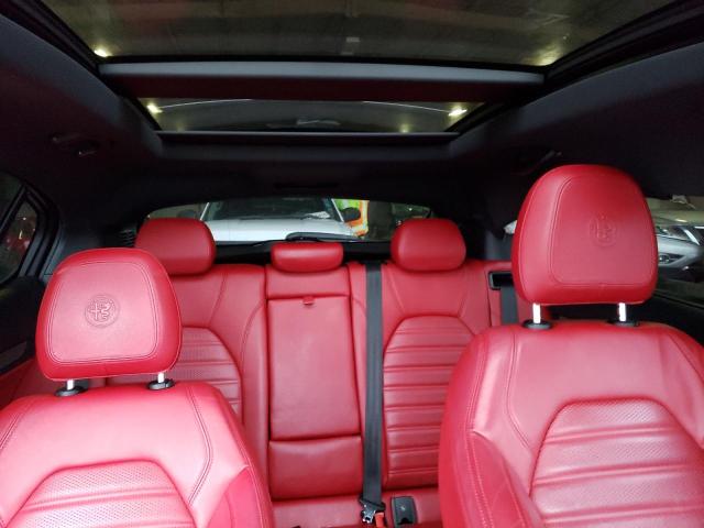 ZASFAKNN7J7B76633 - 2018 ALFA ROMEO STELVIO TI SPORT WHITE photo 10