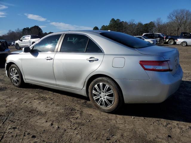 4T4BF3EK9AR036011 - 2010 TOYOTA CAMRY BASE SILVER photo 2