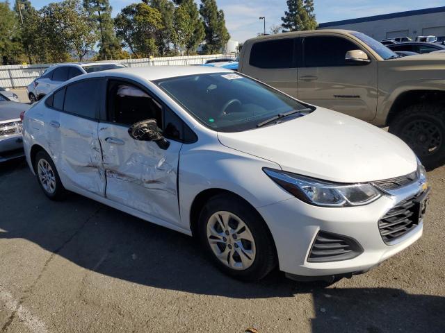 1G1BC5SM5K7151481 - 2019 CHEVROLET CRUZE LS WHITE photo 4