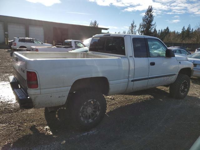 3B7HF13Z1YG143502 - 2000 DODGE RAM 1500 WHITE photo 3