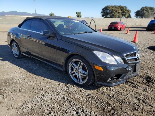 WDDKK7CF3BF068584 - 2011 MERCEDES-BENZ E 550 BLACK photo 4