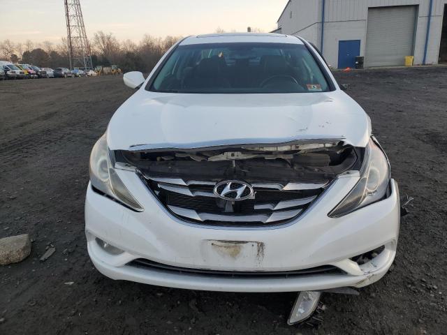 5NPEC4AC4DH778372 - 2013 HYUNDAI SONATA SE WHITE photo 5