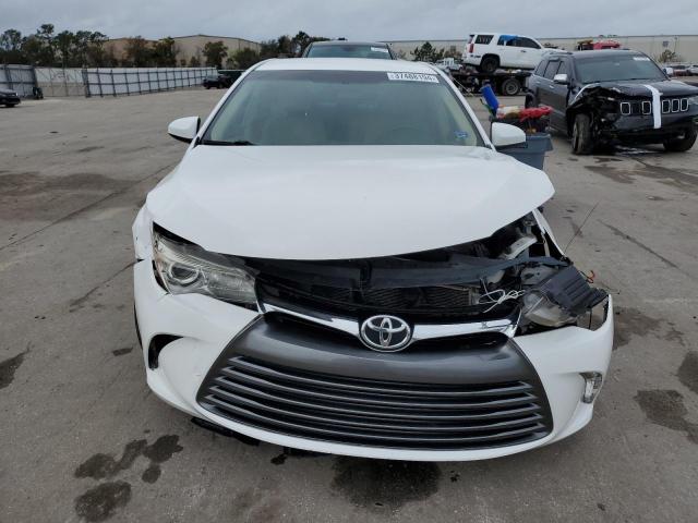 4T4BF1FK5FR462563 - 2015 TOYOTA CAMRY LE WHITE photo 5