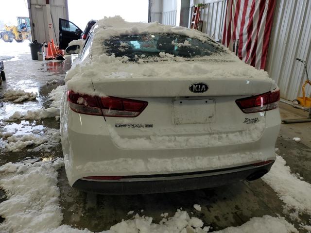 5XXGT4L37JG185229 - 2018 KIA OPTIMA LX WHITE photo 6