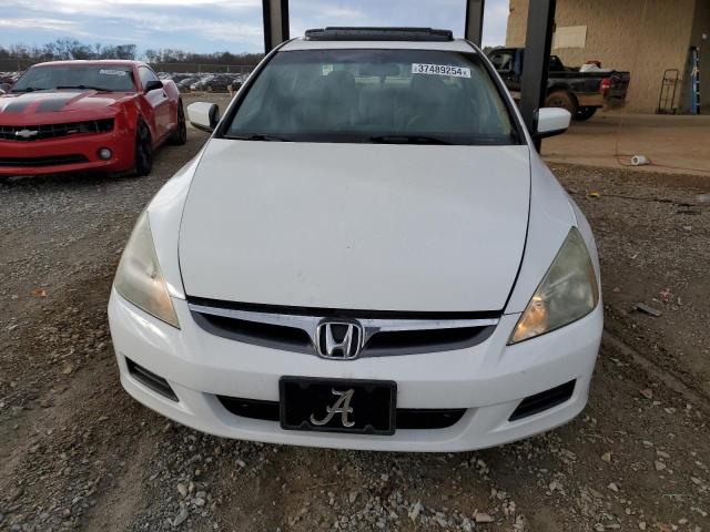 1HGCM66587A073033 - 2007 HONDA ACCORD EX WHITE photo 5