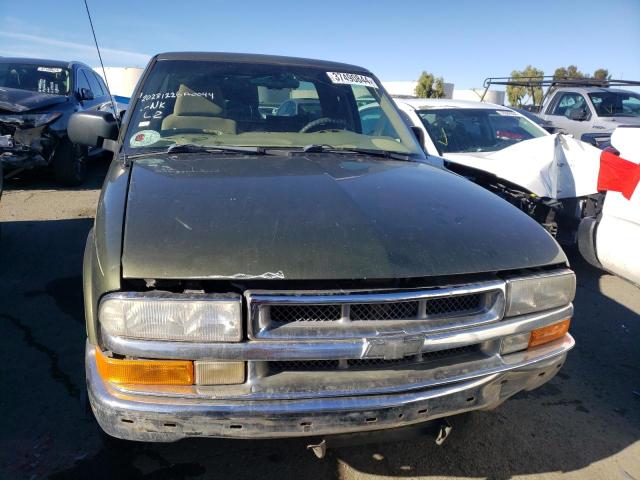 1GCCS19W918122525 - 2001 CHEVROLET S TRUCK S10 GREEN photo 5