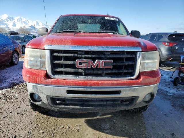 1GTR2VE37BZ438451 - 2011 GMC SIERRA K15 RED photo 5