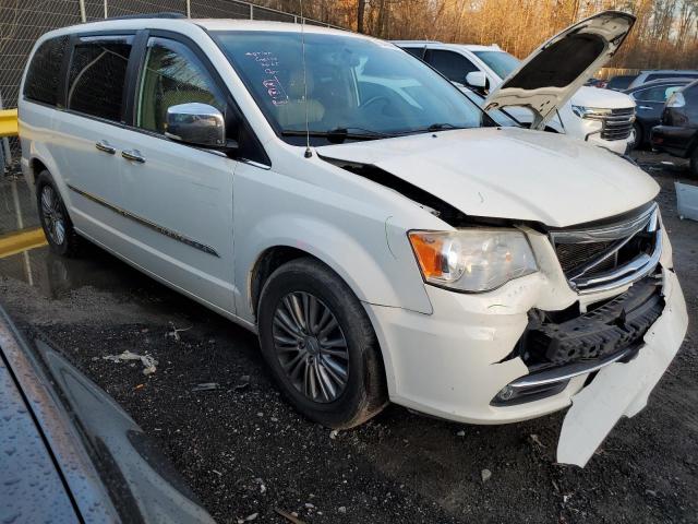 2C4RC1CG2DR535436 - 2013 CHRYSLER TOWN & COU TOURING L WHITE photo 4