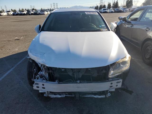 JTHKD5BH1C2047624 - 2012 LEXUS CT 200 WHITE photo 5