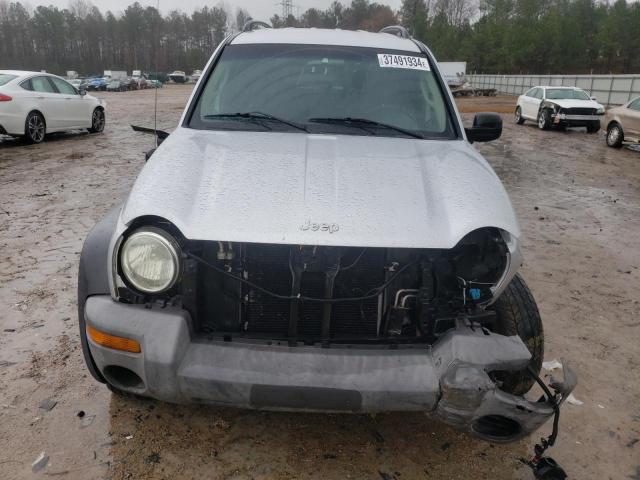 1J4GL48K03W528524 - 2003 JEEP LIBERTY SPORT SILVER photo 5