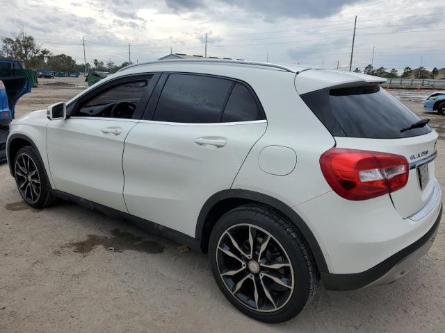 WDCTG4EB4HJ353805 - 2017 MERCEDES-BENZ GLA 250 WHITE photo 2