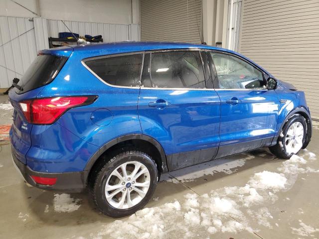 1FMCU9GD6KUB25154 - 2019 FORD ESCAPE SE BLUE photo 3