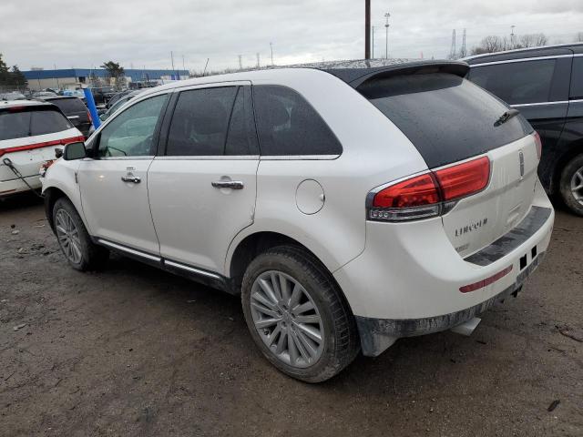 2LMDJ8JK2FBL20926 - 2015 LINCOLN MKX WHITE photo 2