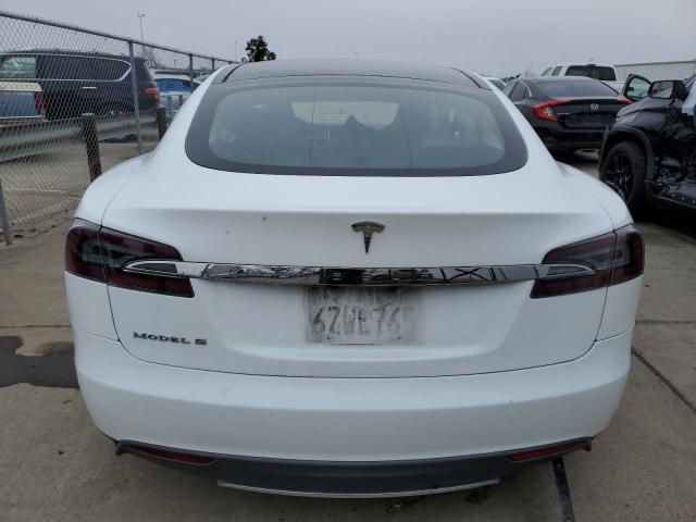 5YJSA1AG4DFP10999 - 2013 TESLA MODEL S WHITE photo 6