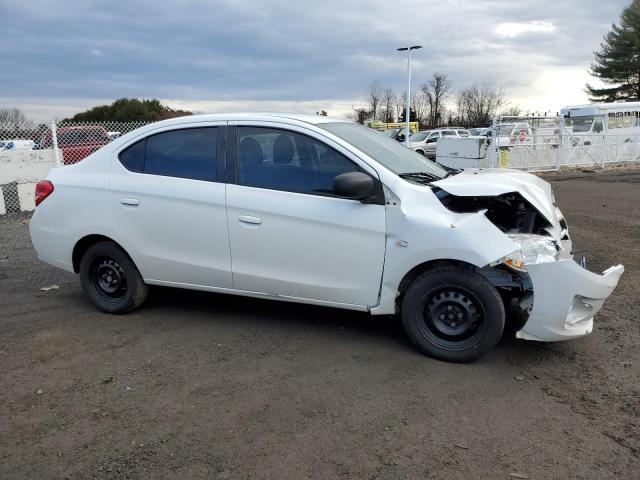 ML32F3FJ3JHF12398 - 2018 MITSUBISHI MIRAGE G4 WHITE photo 4