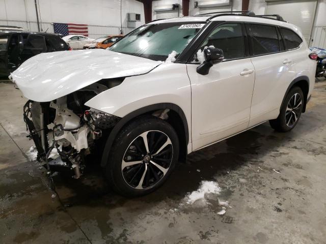 5TDJZRBH9NS216533 - 2022 TOYOTA HIGHLANDER XSE WHITE photo 1