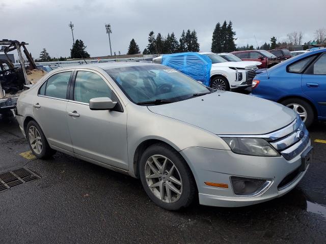 3FAHP0JA8AR352577 - 2010 FORD FUSION SEL SILVER photo 4