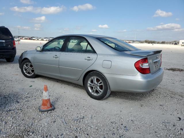 4T1BE32K33U118580 - 2003 TOYOTA CAMRY LE SILVER photo 2