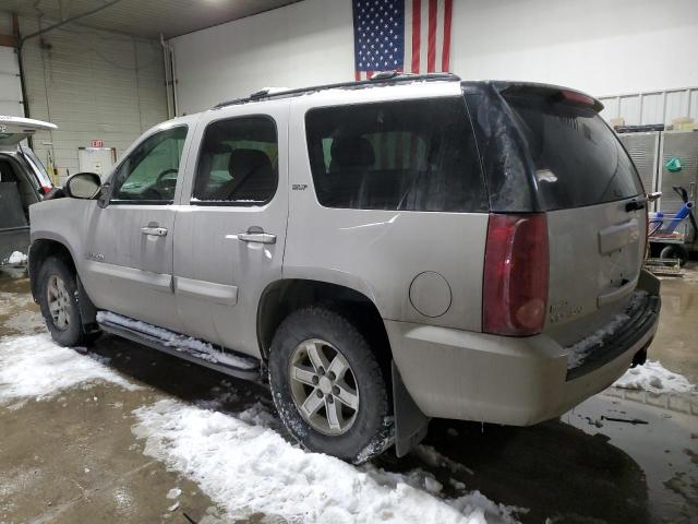 1GKFK13087J312548 - 2007 GMC YUKON SILVER photo 2