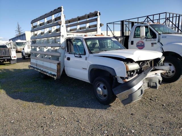 1GBJC34U94E179582 - 2004 CHEVROLET SILVERADO C3500 WHITE photo 4