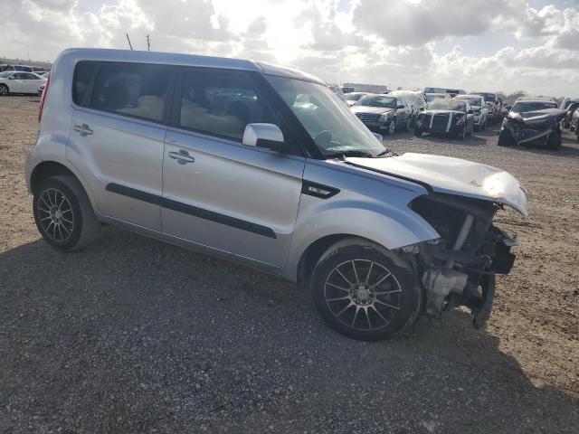 KNDJT2A56C7389658 - 2012 KIA SOUL SILVER photo 4