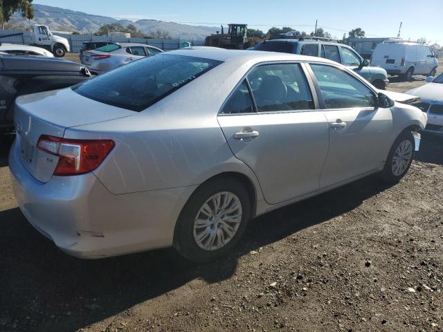 4T1BF1FK4DU229944 - 2013 TOYOTA CAMRY L SILVER photo 3