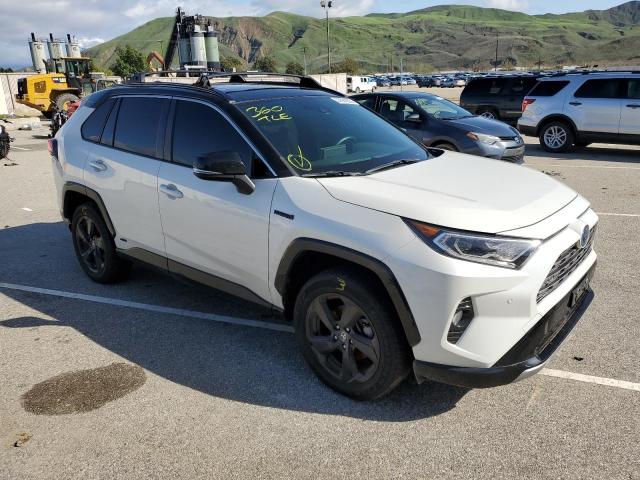 JTMEWRFV9LD545204 - 2020 TOYOTA RAV4 XSE WHITE photo 4