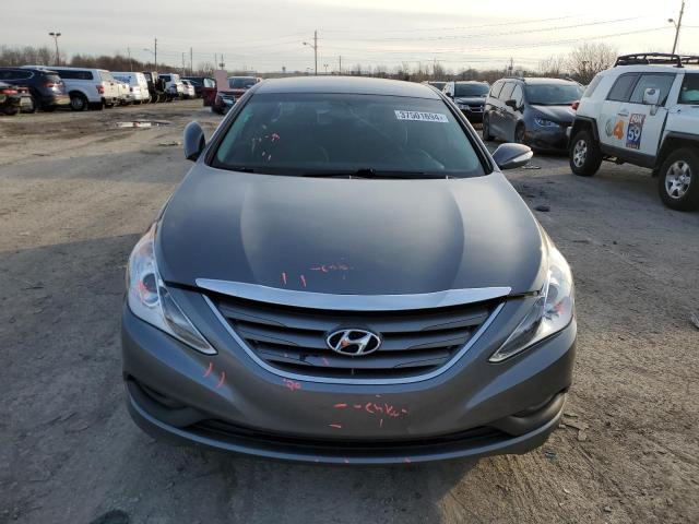 5NPEB4AC4EH931319 - 2014 HYUNDAI SONATA GLS GRAY photo 5