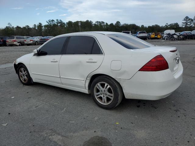 1HGCM56386A116079 - 2006 HONDA ACCORD SE WHITE photo 2