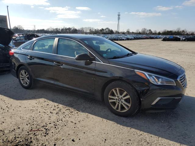 5NPE24AF5HH520333 - 2017 HYUNDAI SONATA SE BLACK photo 4