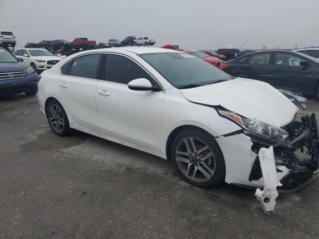 3KPF54ADXKE096427 - 2019 KIA FORTE EX WHITE photo 4