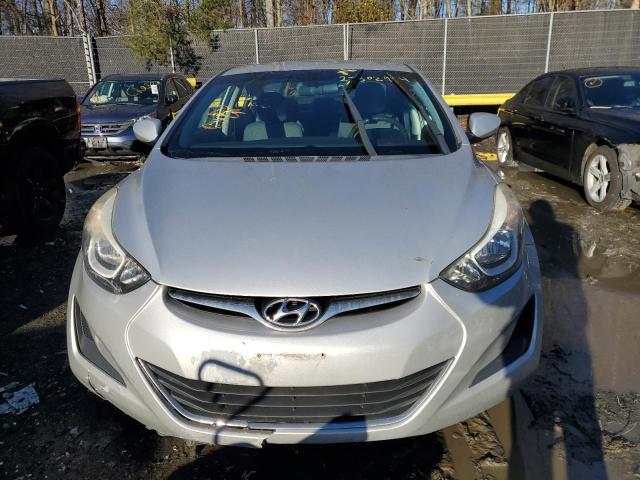 5NPDH4AE5GH680549 - 2016 HYUNDAI ELANTRA SE SILVER photo 5