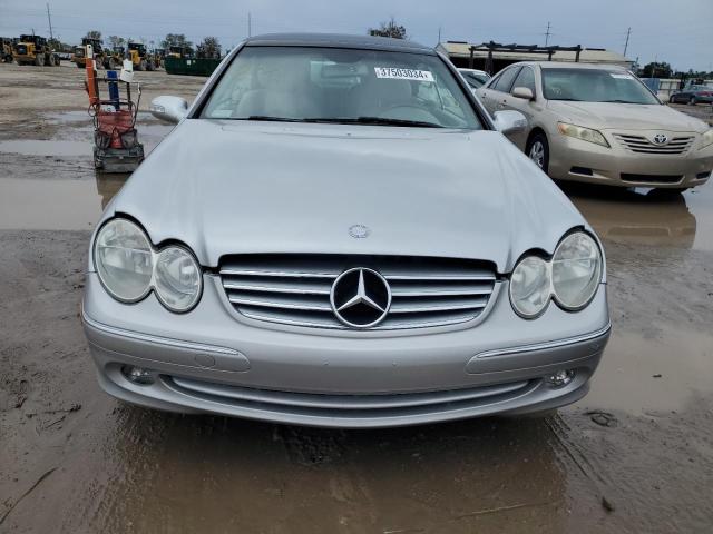 WDBTK65JX5F142502 - 2005 MERCEDES-BENZ CLK 320 SILVER photo 5