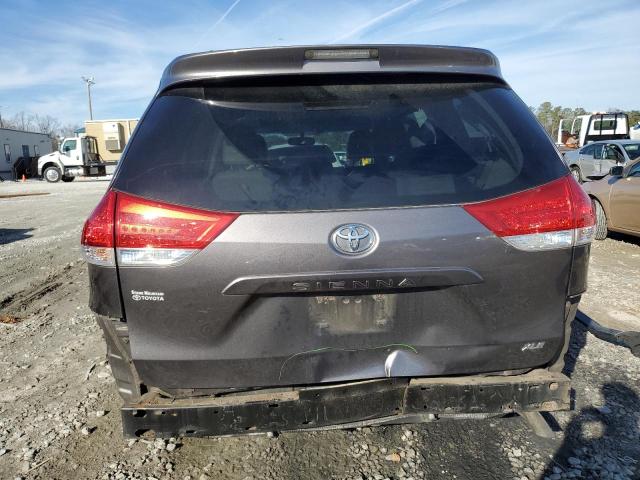 5TDYK3DC0CS271984 - 2012 TOYOTA SIENNA XLE GRAY photo 6