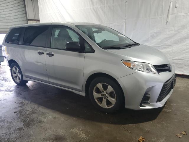 5TDZZ3DC1LS076914 - 2020 TOYOTA SIENNA L SILVER photo 4