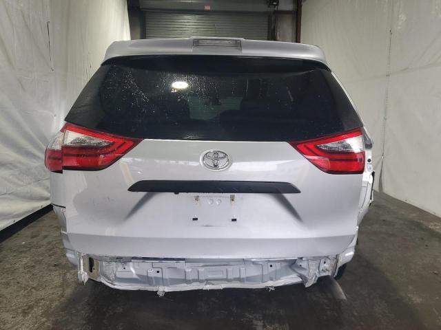 5TDZZ3DC1LS076914 - 2020 TOYOTA SIENNA L SILVER photo 6