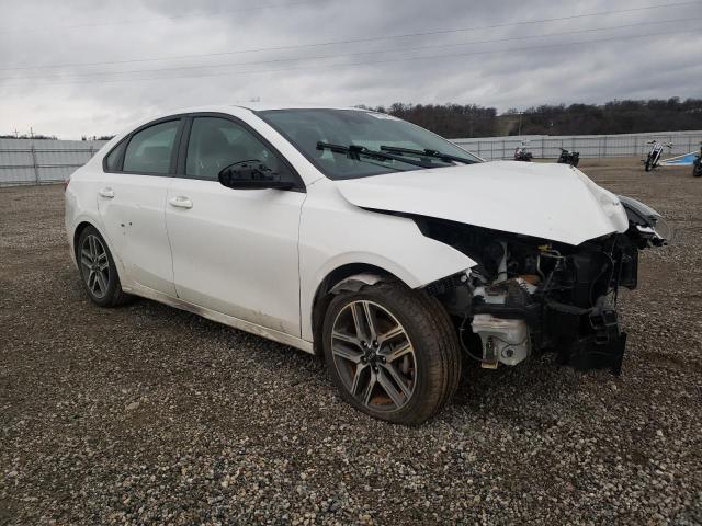 3KPF34AD0KE088293 - 2019 KIA FORTE GT LINE WHITE photo 4