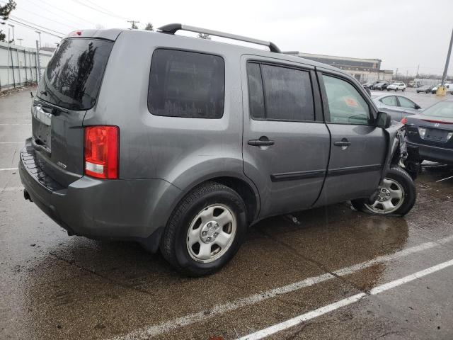 5FNYF4H21BB003914 - 2011 HONDA PILOT LX GRAY photo 3