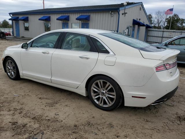3LN6L2G91DR806173 - 2013 LINCOLN MKZ WHITE photo 2