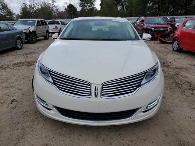 3LN6L2G91DR806173 - 2013 LINCOLN MKZ WHITE photo 5