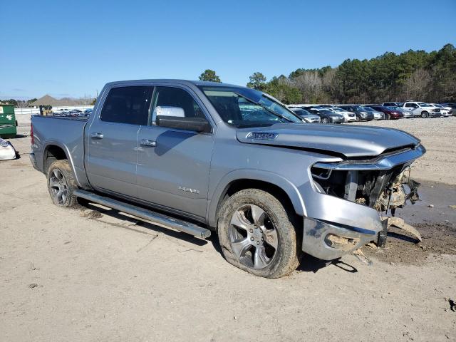 1C6SRFJT8LN399264 - 2020 RAM 1500 LARAMIE GRAY photo 4