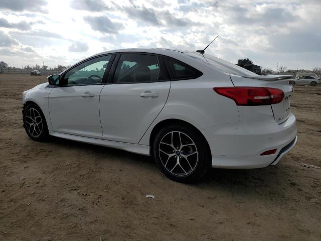 1FADP3F28FL287950 - 2015 FORD FOCUS SE WHITE photo 2