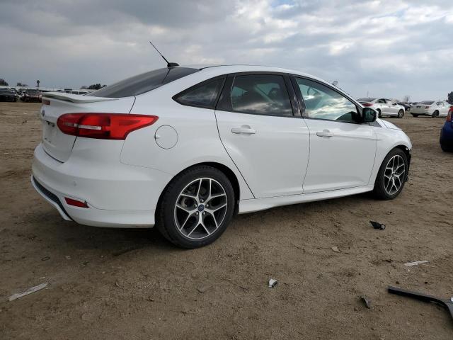 1FADP3F28FL287950 - 2015 FORD FOCUS SE WHITE photo 3